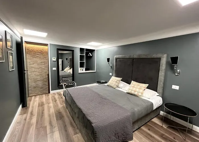 Aparthotel Hisuiterome - Rome