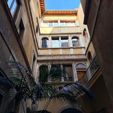 Hisuiterome - Aparthotel Rome