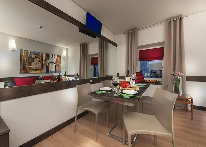 Hisuiterome - 4* Rome